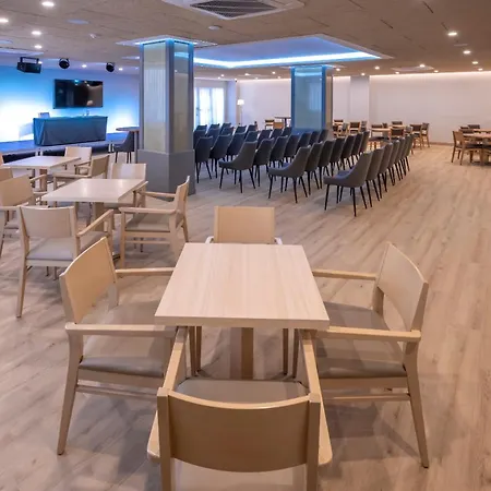 4r Playa Park מלון 3*