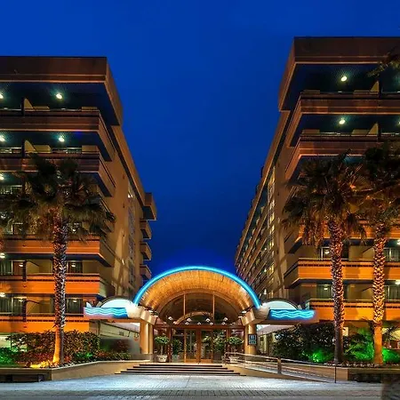 4r Playa Park Σαλού