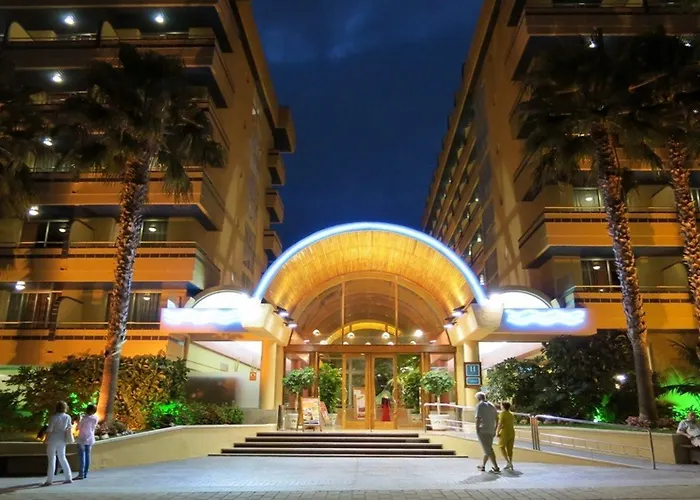4r Playa Park ホテル 3*